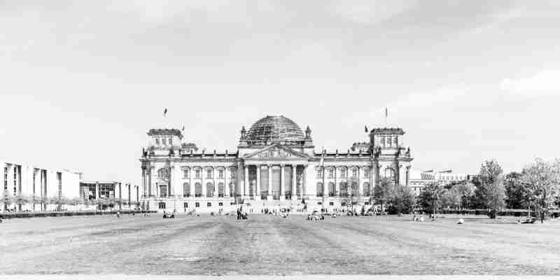 Reichstag Berlin Foodtrucks